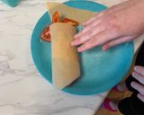 A picture of step 7 of Veggie wraps.