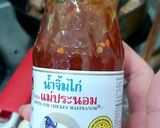 Hình bước làm 3 của món Com bo: sườn xào chua ngọt và canh sấu rau rút