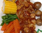 Foto langkah ke 10 dari resep Marlin steak with mushroom sauce.