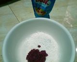 Foto langkah ke 1 dari resep Cenil Buah Naga.