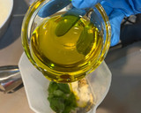 Foto del paso 1 de la receta: Pesto de brócoli y piñones