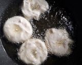 A picture of step 3 of Dahi vada aalu dum.