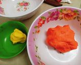 Hình bước làm 3 của món Bánh qui tạo hình lá cờ Việt Nam
