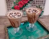 A picture of step 2 of Milo oreo iced shake.
