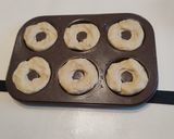 Une image de l'étape 3 de Donuts au four au glaçage kinder.