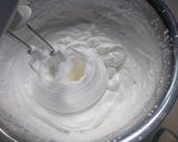 Foto del paso 16 de la receta Tarta mousse de chocolate blanco, fresa y glaseado espejo
