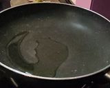 चटपटीत उपवासाची पेरूची भाजी (Upwasachi Peruchi Bhaji Recipe In Marathi) रेसिपी स्टेप 2 फोटो 