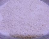 A picture of step 2 of Lotus Seeds Flour Halwa.