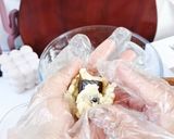Foto langkah ke 3 dari resep Banana Bomb.