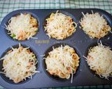 Foto langkah ke 3 dari resep Muffin Mie.