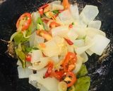 Foto langkah ke 2 dari resep 16. Kikil Kecap Pedas.