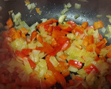 Foto del paso 2 de la receta: Guiso de patatas con merluza