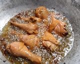 Foto langkah ke 5 dari resep Ayam Goreng Ungkep Bacem.