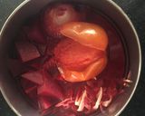 A picture of step 2 of Beetroot-Tomato Soup.