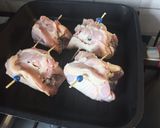 Foto del paso 4 de la receta: Muslo de pollo relleno