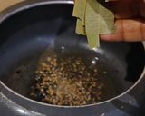 A picture of step 2 of Masala Khichdi.