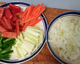 Foto del paso 6 de la receta: Chop suey de pollo y langostinos
