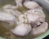 Foto langkah ke 1 dari resep Ayam ungkep bawang putih.