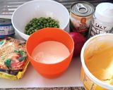 A picture of step 1 of Tuna noodle casserole.