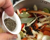 Foto del paso 8 de la receta: Conejo escabechado