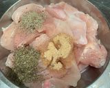 Foto langkah ke 1 dari resep Ayam Goreng Tepung Krispy.