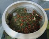 A picture of step 2 of Dal Makhani.