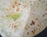 A picture of step 4 of Aloo matar paratha.