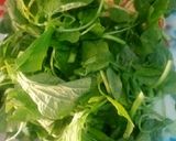 Foto langkah ke 1 dari resep Sayur bayam bening.
