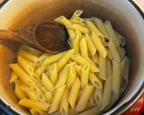 Foto del passaggio 3 della ricetta Penne con bresaola e tonno