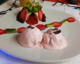 Foto del paso 10 de la receta: Gelatina sabor a coco con una salsa de fresa