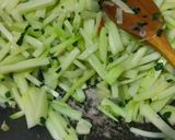 Foto langkah ke 5 dari resep Tumis labu plus telor ceplok.