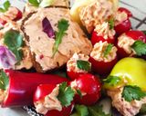 Bryndza és tehéntúrós körözöttel, töltött paradicsom és paprika recept fázis 4 fotója
