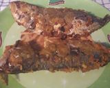 Foto langkah ke 3 dari resep Kembung Goreng Pedas.