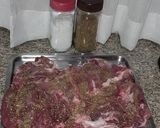 Foto del paso 2 de la receta: Cuarto de cordero a la pizza en la parrilla