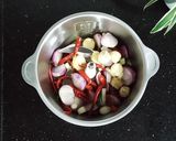 Foto langkah ke 2 dari resep Resep Masak Ayam Kampung Bumbu Andaliman Khas Batak.