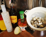 Foto del paso 1 de la receta: Almejas a la marinera con gambas
