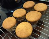 Foto langkah ke 7 dari resep Vanilla Cupcake (Moist and Fluffy).