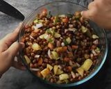 A picture of step 5 of Chana Chaat.