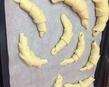 Kifli/zsemle kelesztés nélkül recept fázis 2 fotója