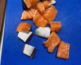 A picture of step 1 of Creamy Salmon, Mushroom, and Leek.