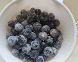 Foto del paso 3 de la receta: Budín de arándanos✨💜