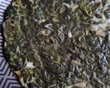 Foto del paso 5 de la receta: Tortilla de acelga ☺️ un clásico con el plus de ensalada de pencas