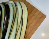 Foto del paso 1 de la receta: Canelones de berenjena con relleno de ricotta y espinacas