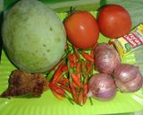 Foto langkah ke 1 dari resep Sambal Terasi Mangga Muda.
