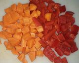Foto del paso 1 de la receta: Sopa de habas y arvejas tiernas.