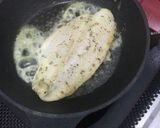 Foto langkah ke 2 dari resep Dori Butter with Mozarela.