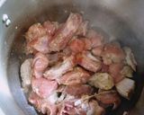 Foto del paso 3 de la receta: Costillas de cerdo en salsa