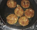 A picture of step 7 of Upma cutlets.