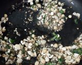 रवा इडली (rava idli recipe in Hindi) रेसिपी चरण 2 फोटो
