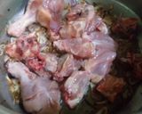 A picture of step 3 of Chicken mtr pulao.